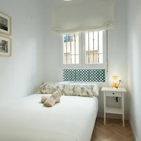 Charming 2 Bedrooms With Free Parking At Plaza Alameda By Ocityzen Apartment *