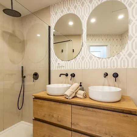 Apartment Charming 2 Bedrooms With Free Parking At Plaza Alameda By Ocityzen Seville