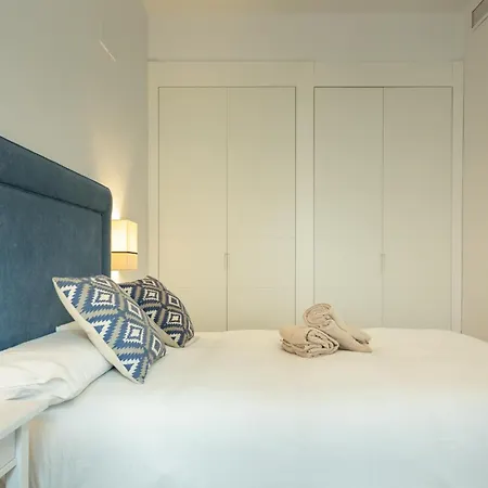 Charming 2 Bedrooms With Free Parking At Plaza Alameda By Ocityzen Apartment *